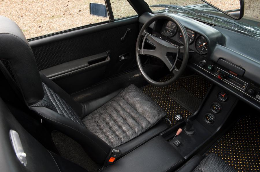Интерьер Porsche 914 Limited Edition 1974 года  (NA) (фото 7 из 14)